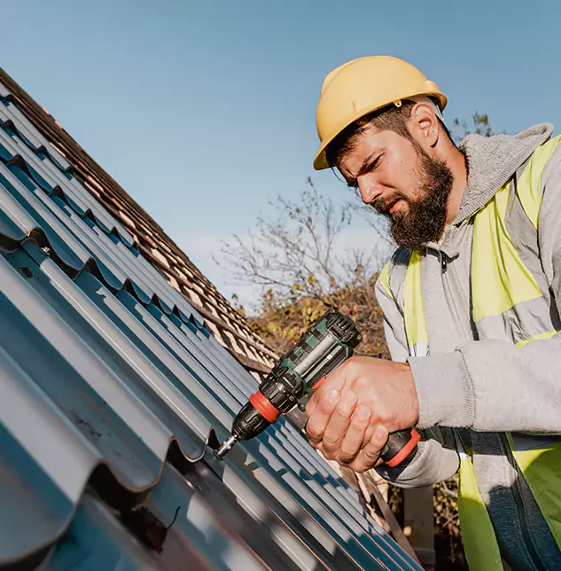 Top Rated Hole in Roof Repair Company: Your Fast Patch Hole in Roof Solutions in Streamwood, IL