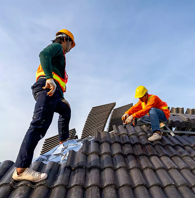 Residential Roof Repair Company: Trusted House Roof Repair Specialists in Streamwood, IL