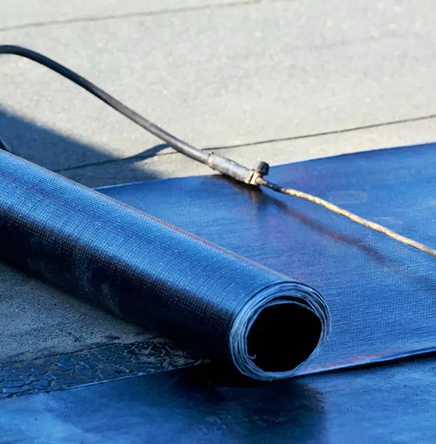 Expert Rubberized Roof Patch Solutions: Restoring Streamwood's Flat Roofs to Peak Performance