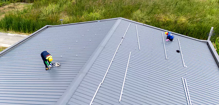 Professional Metal Roofing Services in Streamwood, IL