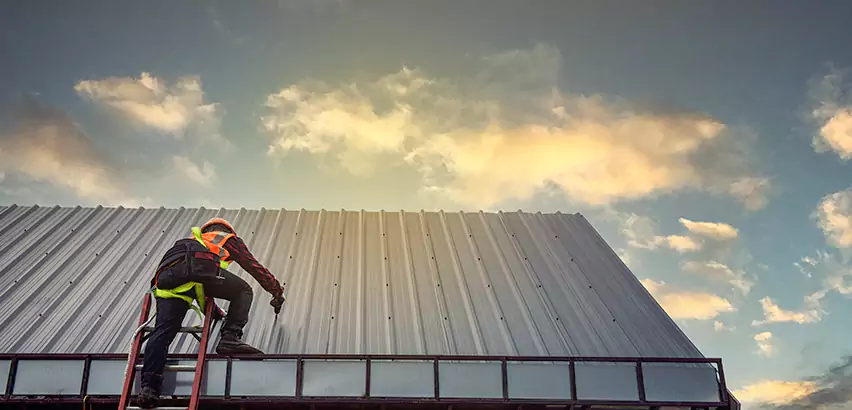 Commercial Built-Up Roof Installation in Streamwood