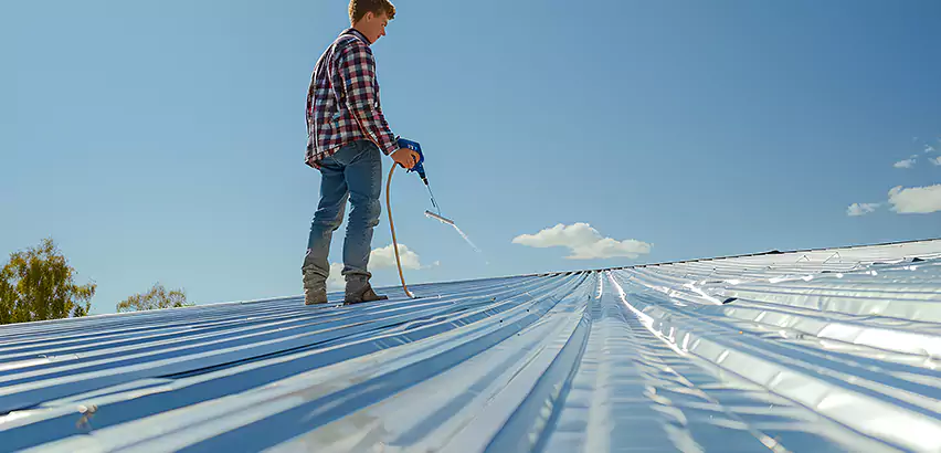 EPDM Roofing Installation Drip Edge in Streamwood