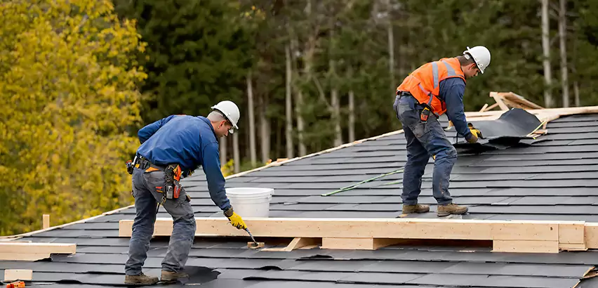 Garage Felt Roof Replacement in Streamwood