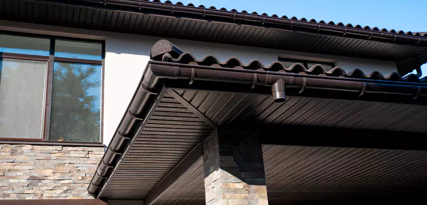 Soffit Damage Repair in Streamwood