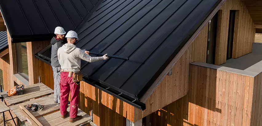 Metal Barn Roof Repair in Streamwood