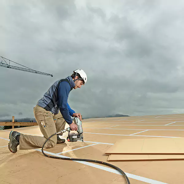 Why Streamwood Business Owners Choose Streamwood Roofing Pro for Roof Replacement?