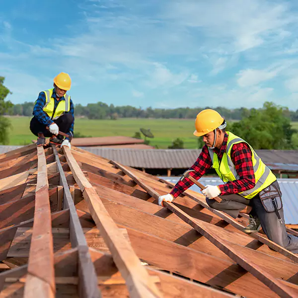 Why Streamwood, IL Property Owners Trust Streamwood Roofing Pro for Garage Roof Replacement?