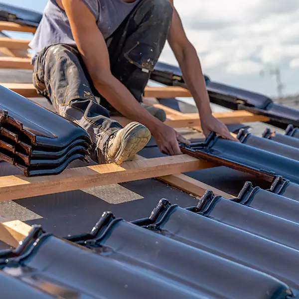 Why Streamwood, IL Homeowners Choose Streamwood Roofing Pro for Hail Damage Repairs?