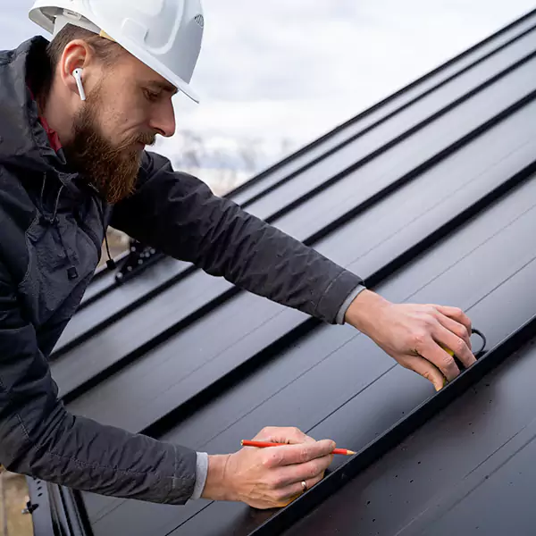Why Streamwood Property Owners Choose Streamwood Roofing Pro for Tin Roof Repair service?